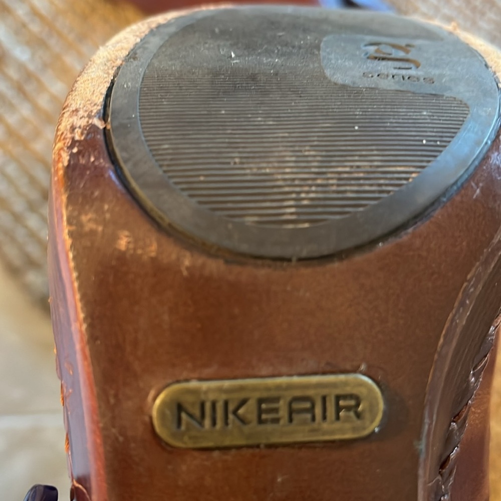 Nike Air G Series  Brown Leather Boots Size 9 - Picture 4 of 4